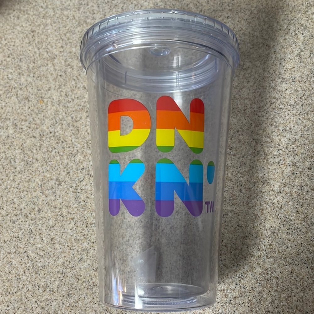 Dunkin’ Rainbow Cup holds 16 OZ